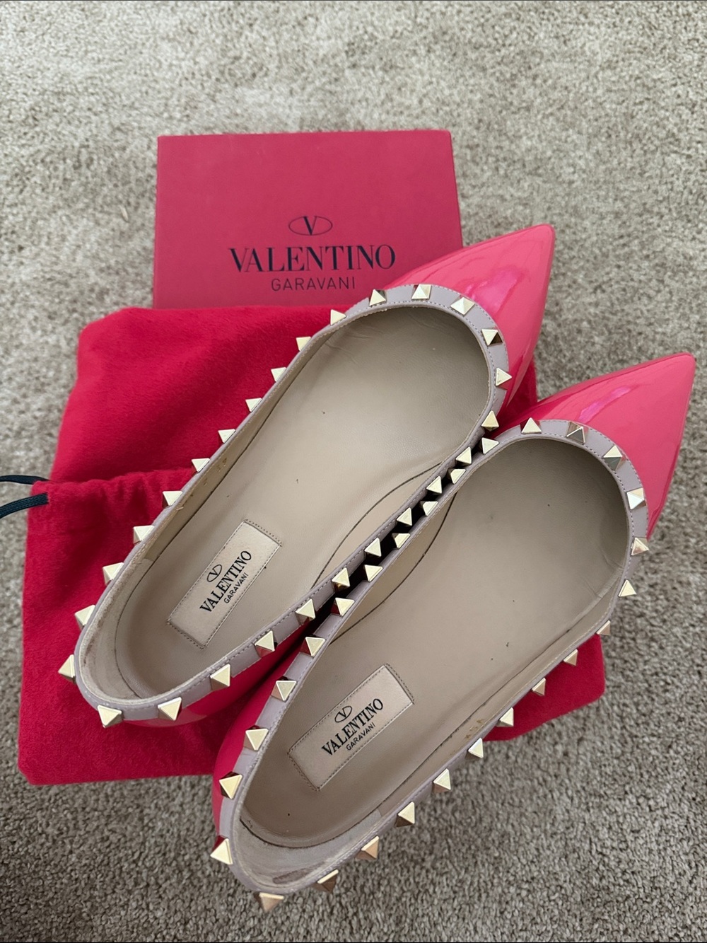 Valentino Garavani Hot Pink Patent Rockstud Pointed Flats
